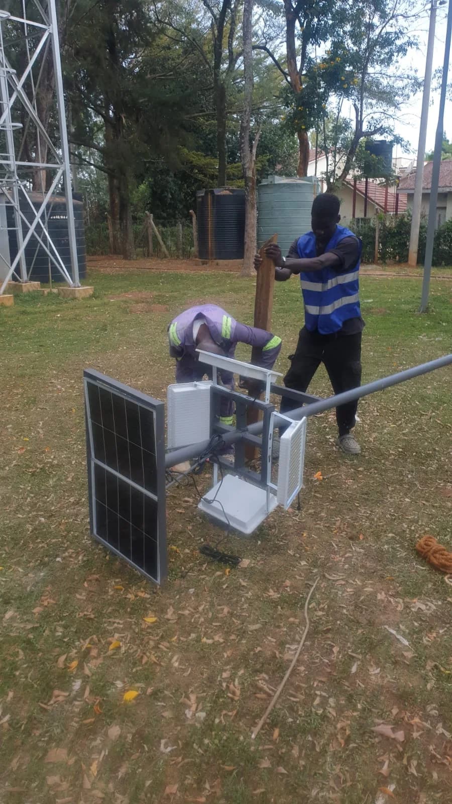 Detailed inverter wall installation